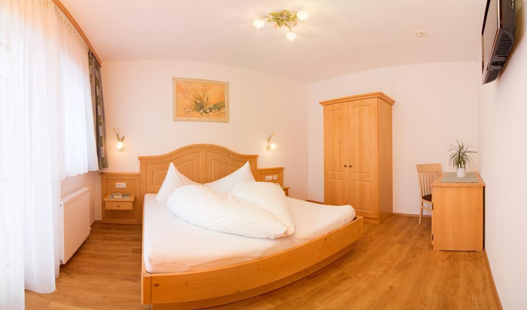 Pension Am Rain Neustift im Stubaital Quarto foto