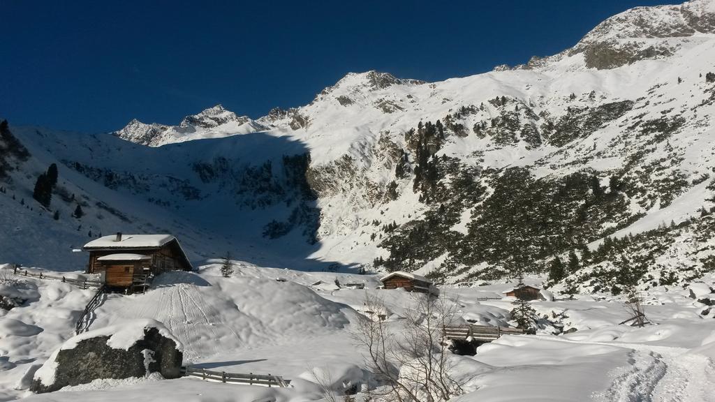 Pension Am Rain Neustift im Stubaital Exterior foto